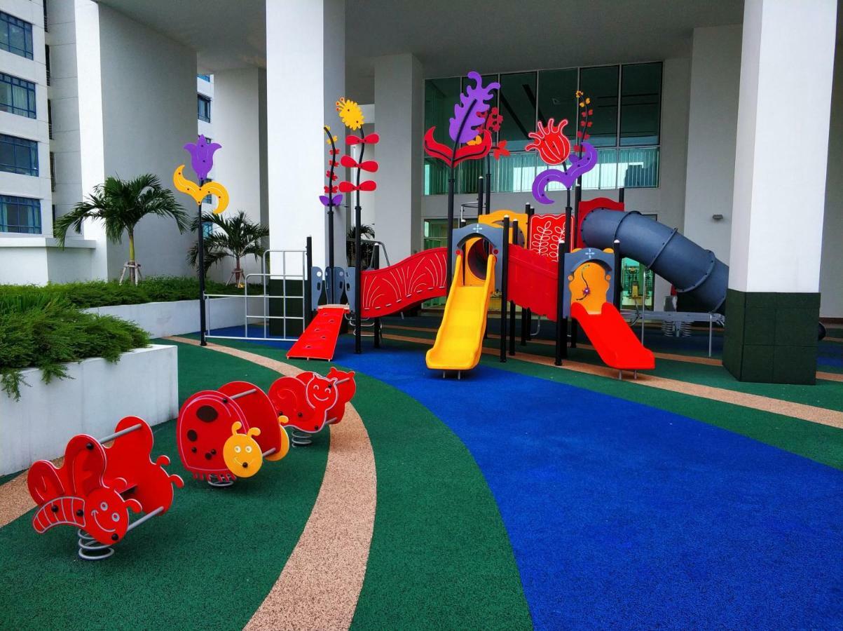 Ais-Kacang Sweet Home Pinnacle Tower Johor Bahru Buitenkant foto